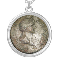 古代ローマの硬貨のネックレス