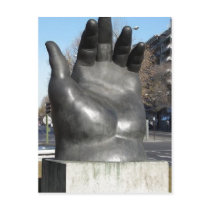手。 tのフェルナンドBotero (b. 1932年)著彫刻