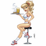 Alリオによる食糧そしてビールを持つセクシーなブロンドのウェートレス フォトスカルプチャー