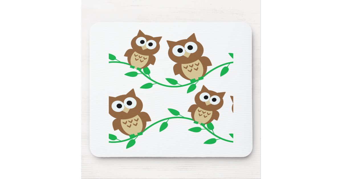 フクロウの可愛いフクロウ漫画の動物 マウスパッド Zazzle Co Jp