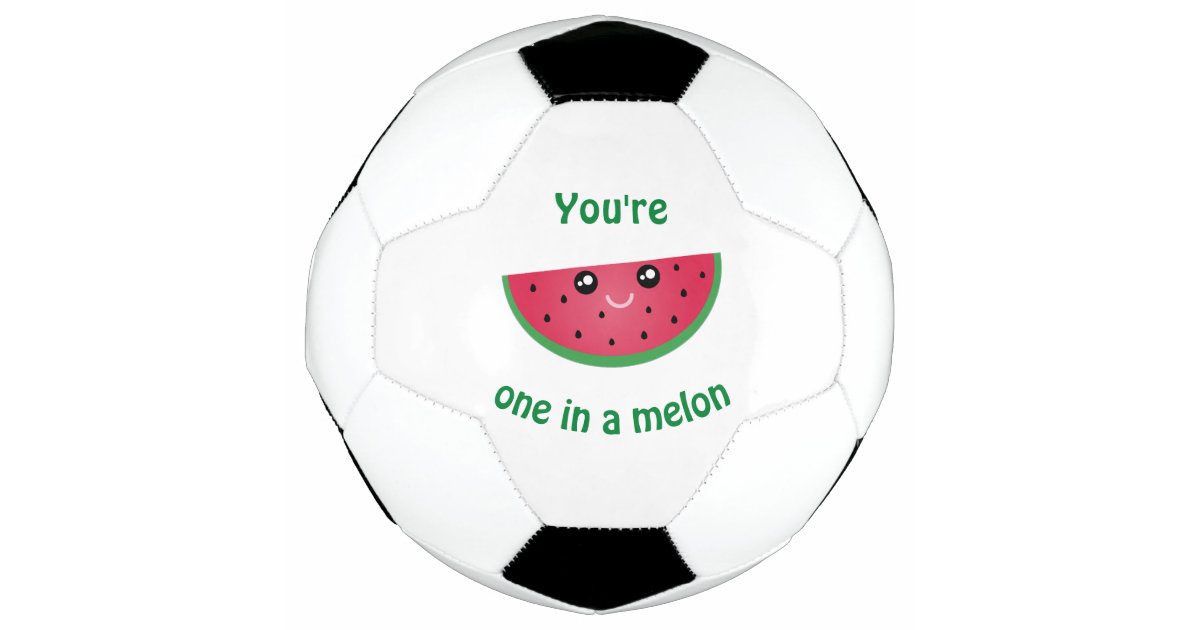 メロンのおもしろいでかわいいかわいいのスイカの1つ サッカーボール Zazzle Co Jp メロンのおもしろいでかわいいかわいいのスイカの1つ サッカーボール Zazzle Co Jp