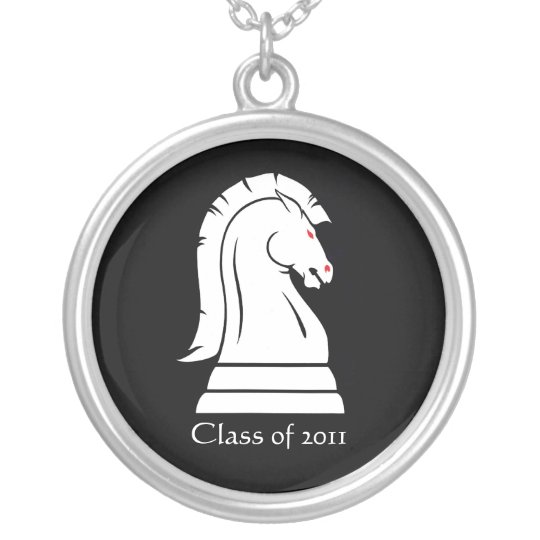 卒業のネックレスのチェスの騎士馬のクラス シルバープレートネックレス Zazzle Co Jp