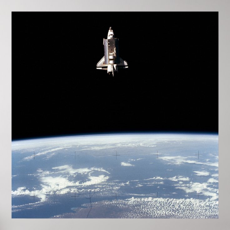 地球の上のスペースシャトルの挑戦者の眺め ポスター | Zazzle.co.jp
