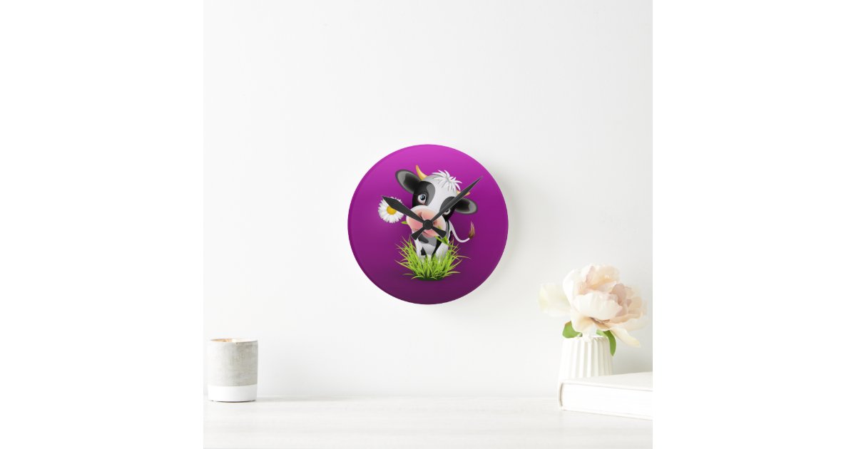 紫の上の草の中の可愛いホルスタイン種の牛 ラウンド壁時計 Zazzle Co Jp