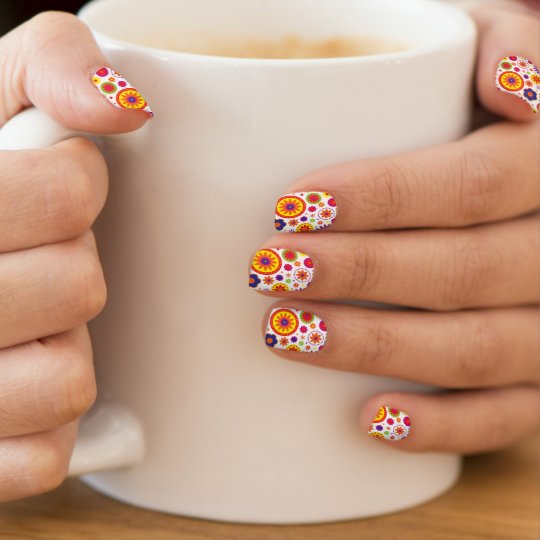腰回りが大きな虹の花 ネイルアート Zazzle Co Jp 腰回りが大きな虹の花 ネイルアート Zazzle Co Jp