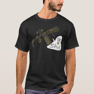 ああシュートAr15。銃。 Tシャツ