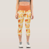ああ、行く場所 | オレンジ色の文字パターン カプリレギンス (正面)