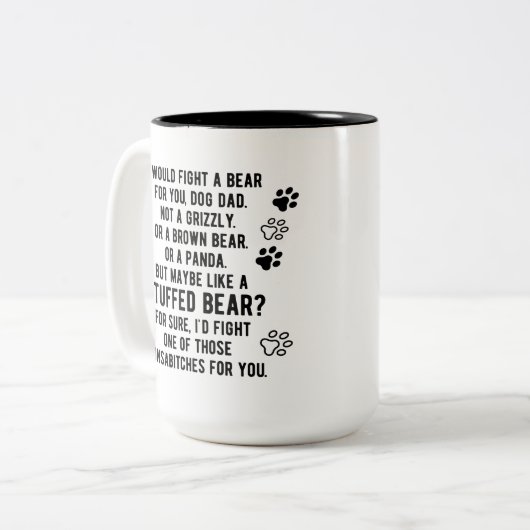 あおもしろいなたのために熊と戦うパパ ツートーンマグカップ (正面左)