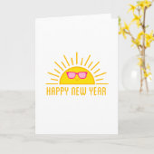 あけましておめでとう、笑顔の太陽さん カード (黄色い花)