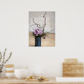 あじさいと木の花瓶の水色 ポスター (キッチン)