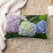 あじさい、ピンク色の花、青い紫の花 ランバークッション (ブランケット)