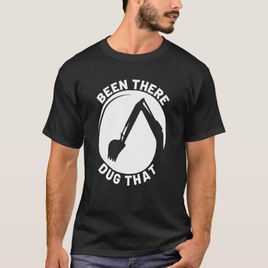 あそこで掘られた建築現場作業員 Tシャツ (正面)