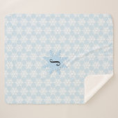 あたたかなモノグラムスノーフレーク シェルパ裏地付きブランケット シェルパブランケット (正面(横))