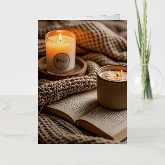 あたたかな夜のキャンドルと毛布 箔グリーティングカード (正面)