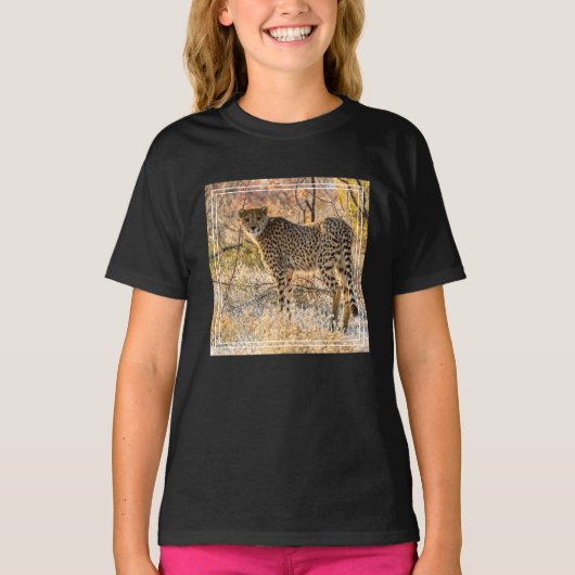 あたりを見回すチーター Tシャツ (正面)
