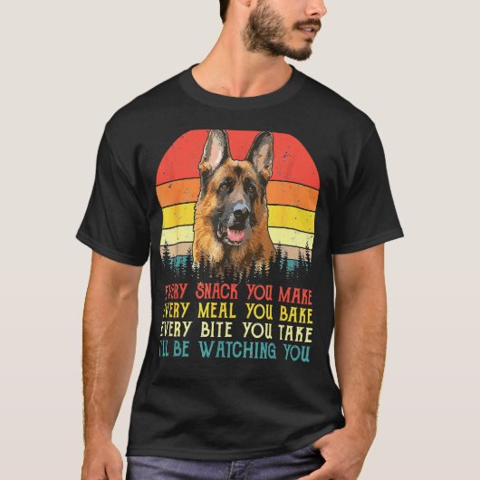 あなたがドイツの羊飼い犬の犬ママDを作るすべてのスナック Tシャツ (正面)