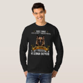 あなたがドイツの羊飼いDと混乱しない3つの事 Tシャツ (正面フル)