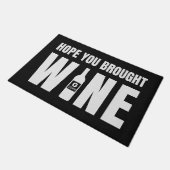 あなたがワインモノグラム年のブラックワインを持ってカスタム来ることを願う ドアマット (アングル)