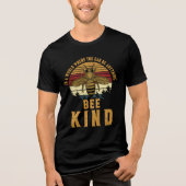 あなたが何でもできる世界でBee Kind トライブレンドTシャツ (正面)