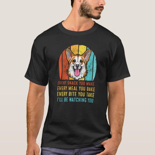 あなたが作るおやつをずっと見てる コーギー Tシャツ (正面)