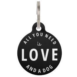 "あなたが必要とするのはだけです愛および犬" ペット　ネームタグ