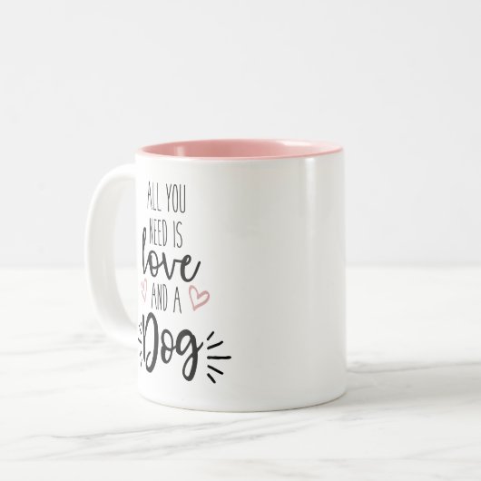 あなたが必要とするのは愛および犬のマグだけです ツートーンマグカップ (正面左)