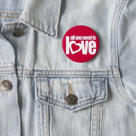 "あなたが必要とするのは赤い/白の愛"ボタンのバッジだけです 缶バッジ (インサイチュ)