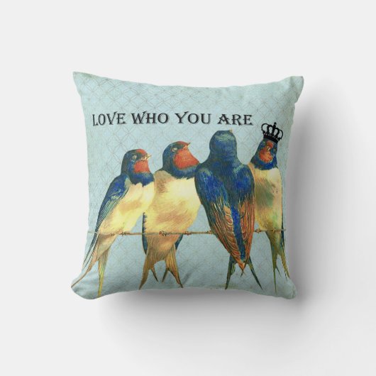 あなたが戴冠させた鳥の枕である愛 クッション (正面)