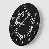 あなたと過ごす時間は賛美の引用文 ラージ壁時計 (傾斜)