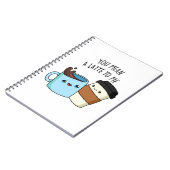 あなたにとってラテほど嬉しいものだよ 面白いコーヒーの駒 ノートブック (左側)