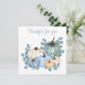 あなたのために感謝する青い離れカボチャ感謝祭 カード (スタンド正面)