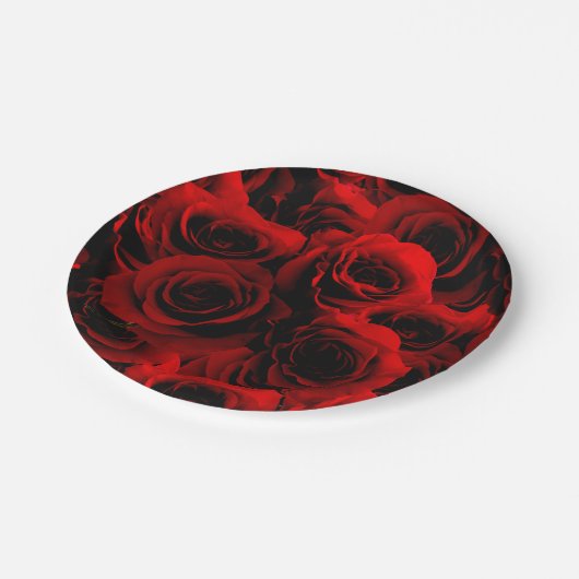 あなたのためのえんじ色のバラ ペーパープレート (アングル)