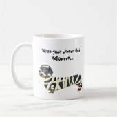 あなたのウインナー|ハロウィンのダックスフントを包んで下さい コーヒーマグカップ (左)