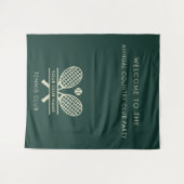 あなたのカントリークラブネームテニスチームイベントグリーン タペストリー (正面(横))