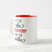 あなたのコーヒーが強いよちよちよち ツートーンマグカップ (正面左)