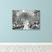 あなたのペティコートが表示されている – アマニタ キャンバスプリント (インサイチュ (ウッドフロア))