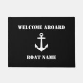 あなたのボート名いかりウェルカムアボードブラック ドアマット (正面)