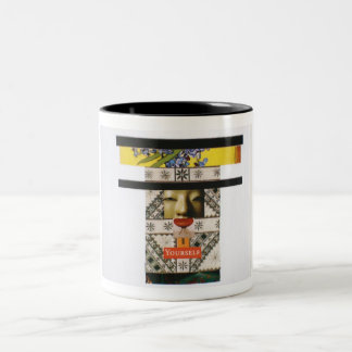 あなたのマグあなた自身を挙げて下さい ツートーンマグカップ