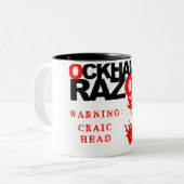 あなたのマグを挙げて下さい ツートーンマグカップ (正面左)