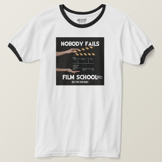 あなたのママみたい | NFFS映画製作者 | スレートデザイン Tシャツ (デザイン正面)