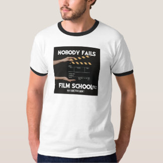 あなたのママみたい | NFFS映画製作者 | スレートデザイン Tシャツ