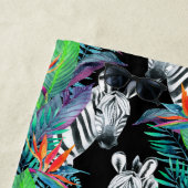 あなたのモノグラム|のシマウマおよびエキゾチックな花を加えて下さい ビーチタオル (インサイチュ)