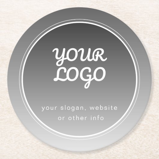 あなたのロゴ & 編集可能なテキスト | ダークグレーのグラデーション ラウンドペーパーコースター (正面)