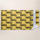 あなたの一流の|のパイナップルジグザグ形を加えて下さい ビーチタオル (正面)