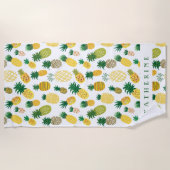 あなたの一流の|粋なパイナップルパターンを加えて下さい ビーチタオル (正面)