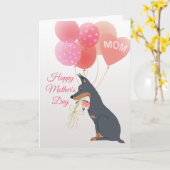 あなたの優しいドーベルマン・ピンシェル犬からの母の日の愛 カード (黄色い花)