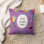 あなたの写真が付いている幸せな第1誕生日の枕 クッション (ブランケット)