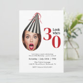 あなたの写真とパーティーハットおもしろい30th誕生日 招待状 (スタンド正面)