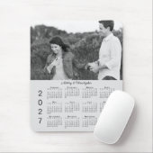 あなたの写真と名前のカスタマイズグレー2027年カレンダー マウスパッド (マウス)
