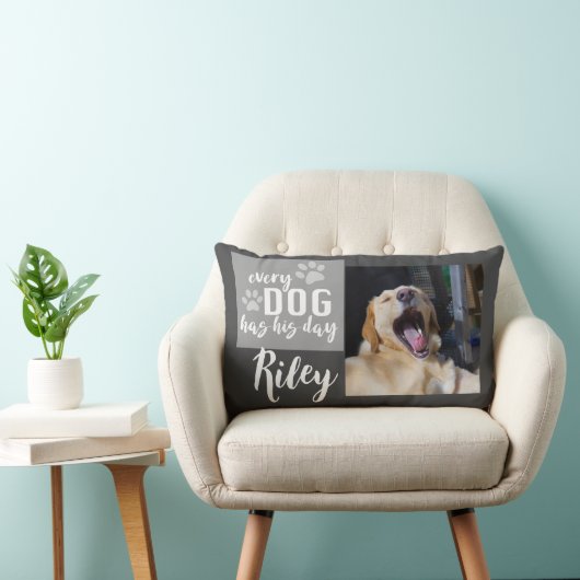 あなたの写真と文字を追加するすべての犬は彼の日の灰色を持っている ランバークッション (椅子)